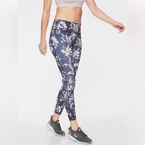 Athleta Challenge Bloom 7/8 Tight, Midnight Madness Leggings Sz S